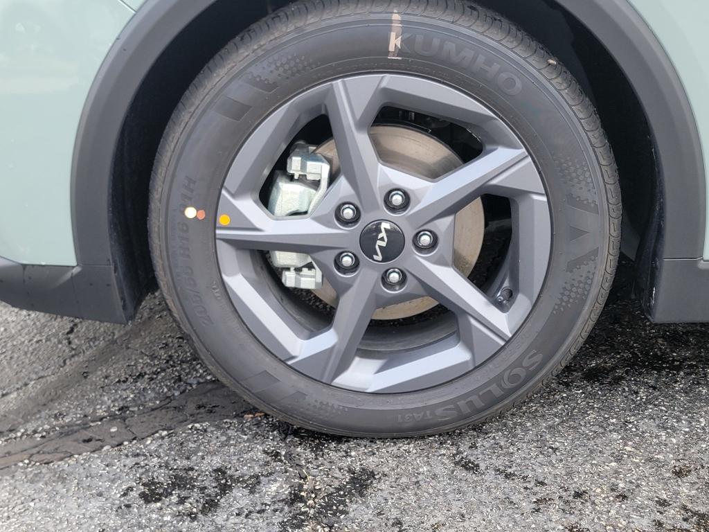 new 2025 Kia K4 car, priced at $23,202