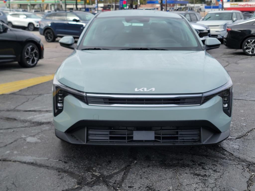new 2025 Kia K4 car, priced at $23,202