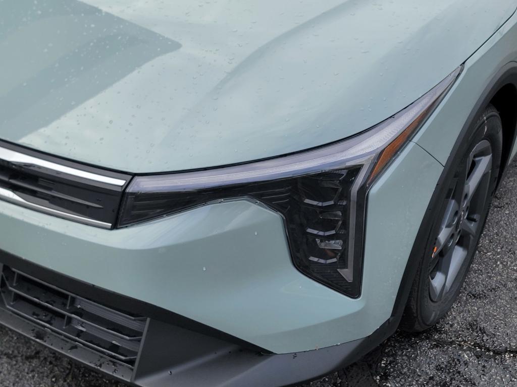 new 2025 Kia K4 car, priced at $23,202