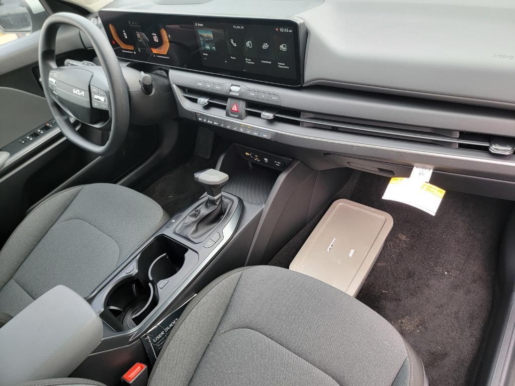 new 2025 Kia K4 car, priced at $23,202