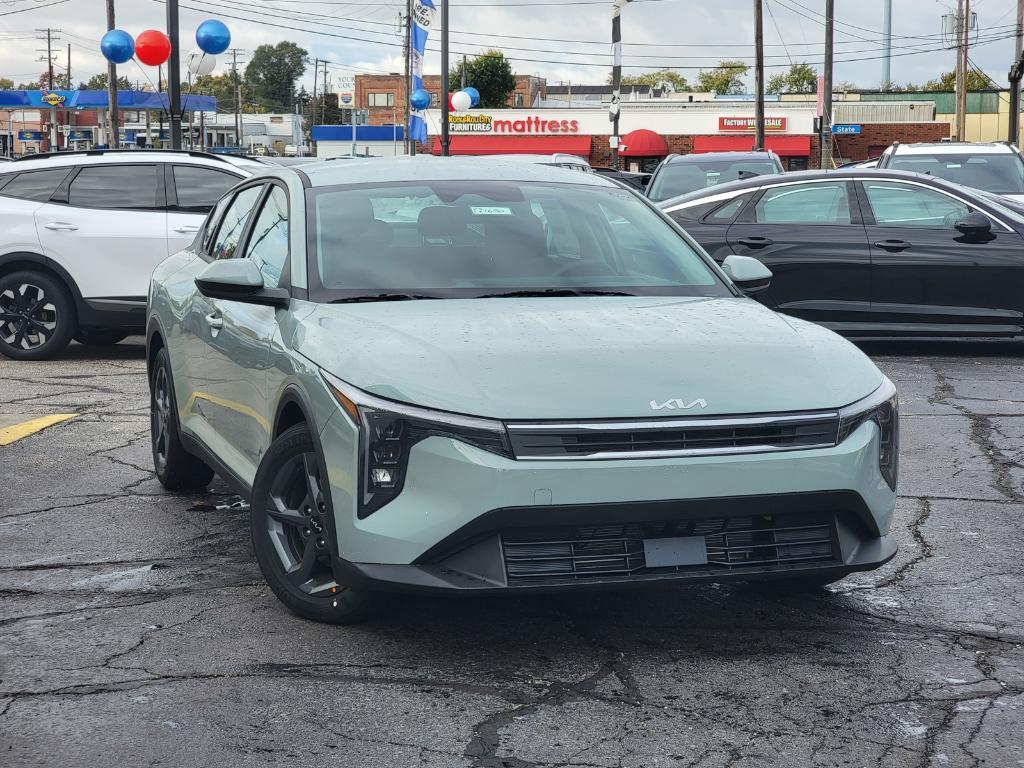 new 2025 Kia K4 car, priced at $23,202