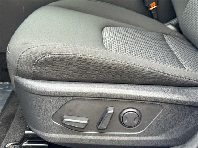 new 2026 Kia Sportage car, priced at $32,880