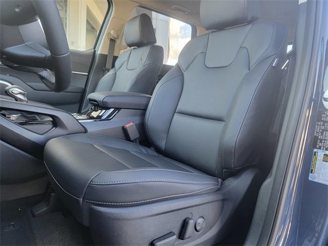 new 2025 Kia Telluride car, priced at $42,750
