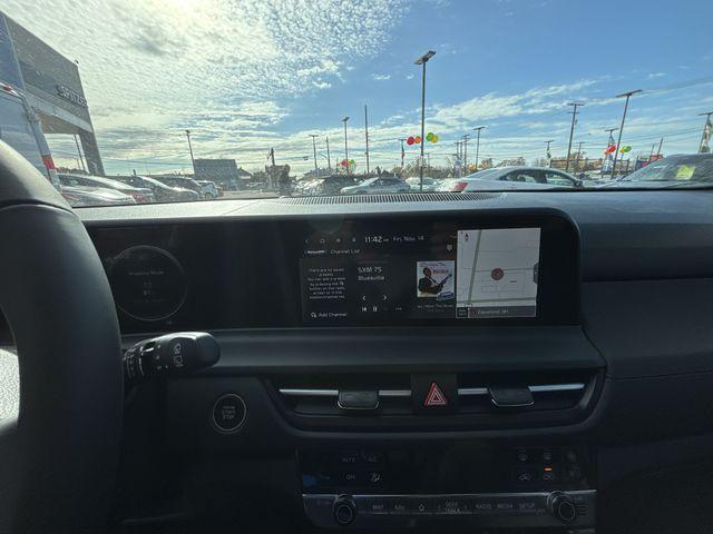 new 2026 Kia Seltos car, priced at $29,890