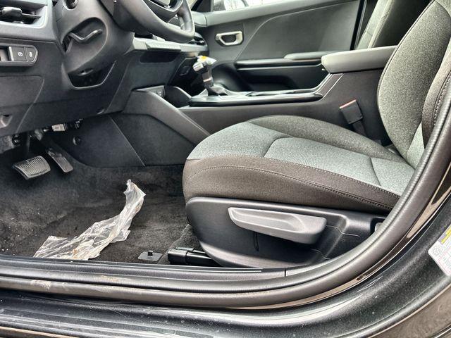 new 2025 Kia K4 car, priced at $23,422