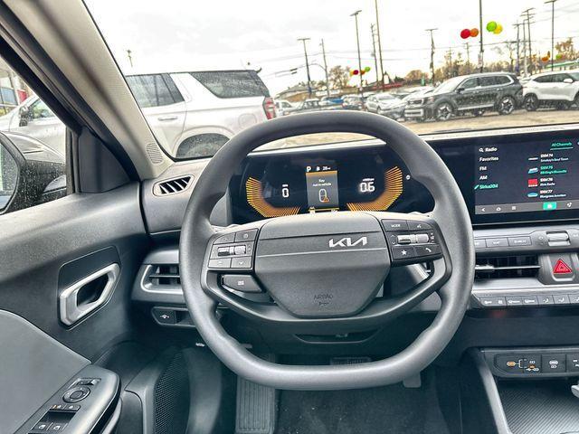 new 2025 Kia K4 car, priced at $23,422