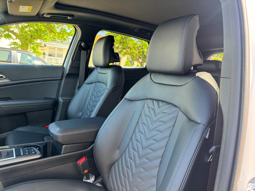 new 2026 Kia Sportage car, priced at $38,580