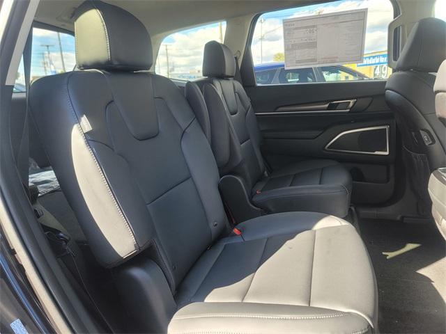 new 2025 Kia Telluride car, priced at $42,143