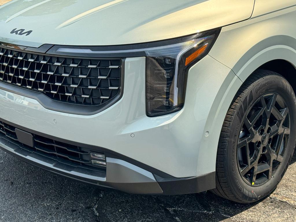 new 2026 Kia Carnival car, priced at $53,315