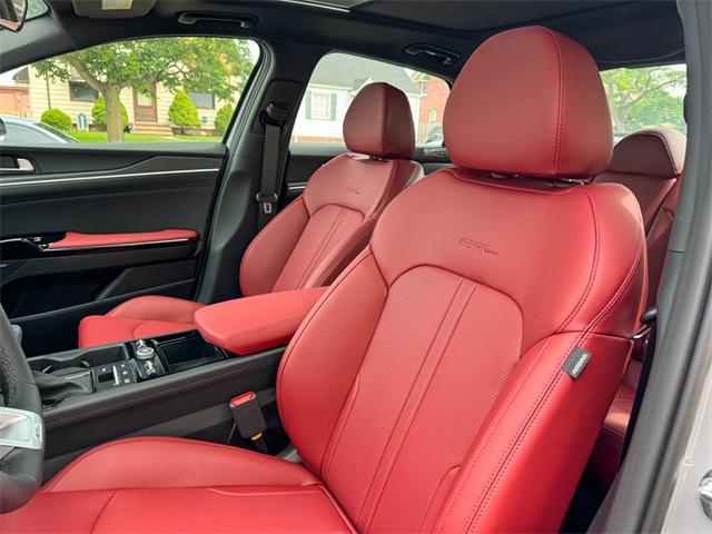 new 2025 Kia K5 car, priced at $32,940