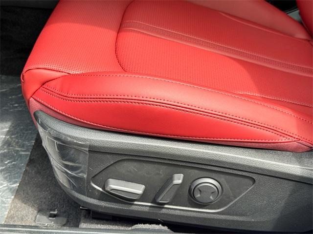new 2025 Kia K5 car, priced at $32,940