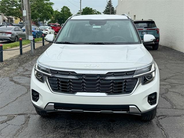 new 2025 Kia Seltos car, priced at $27,920