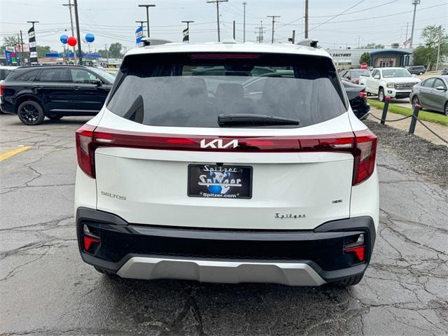 new 2025 Kia Seltos car, priced at $27,920