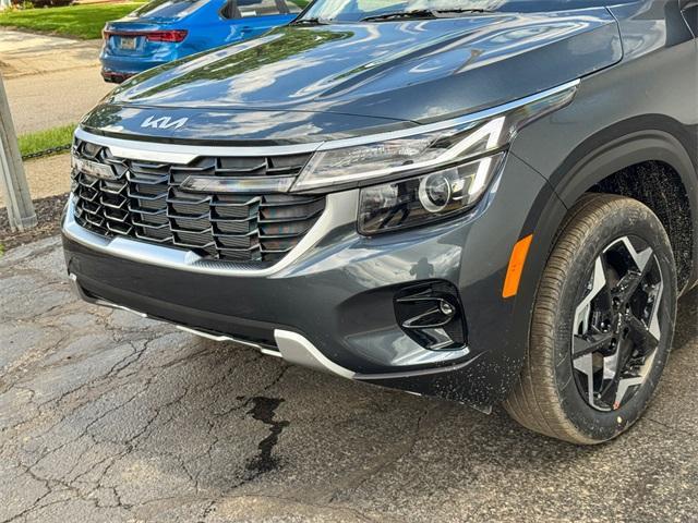 new 2025 Kia Seltos car, priced at $27,525