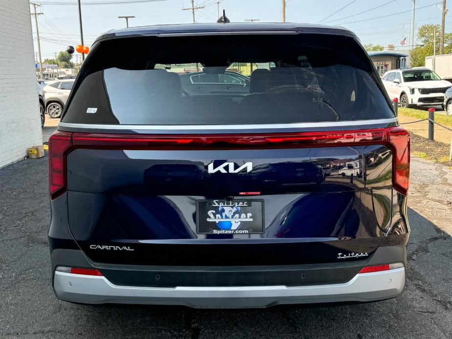 new 2025 Kia Carnival car, priced at $38,455