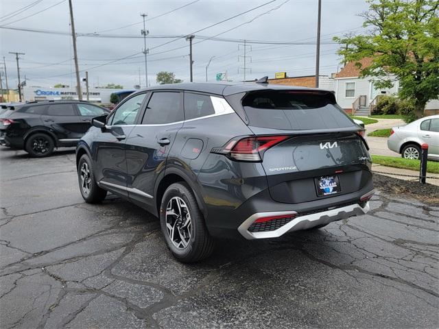 new 2025 Kia Sportage car, priced at $30,935