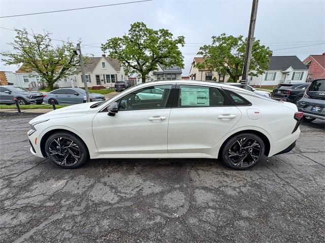 new 2025 Kia K5 car, priced at $32,645