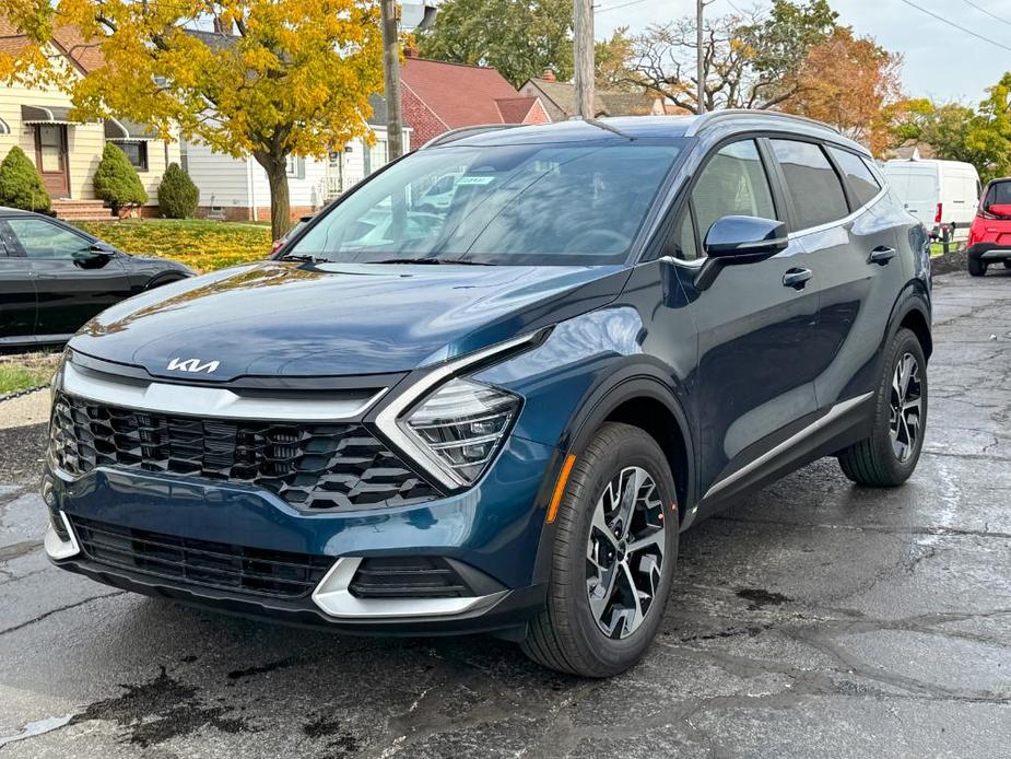 new 2025 Kia Sportage Hybrid car, priced at $33,440