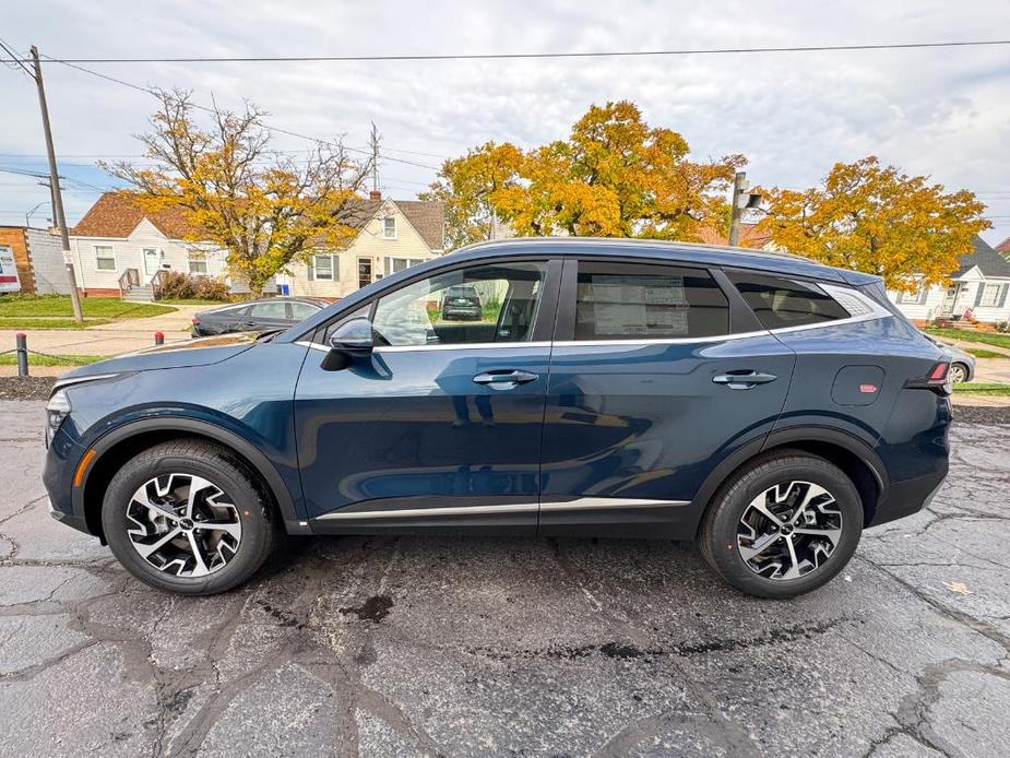 new 2025 Kia Sportage Hybrid car, priced at $33,440