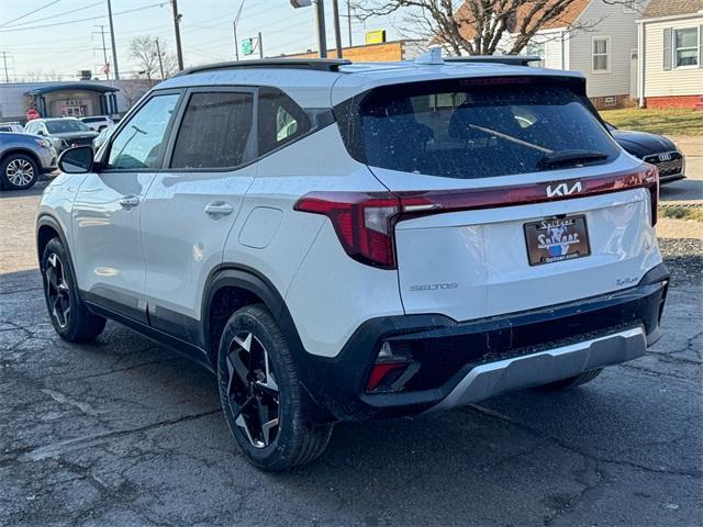 new 2025 Kia Seltos car, priced at $28,210