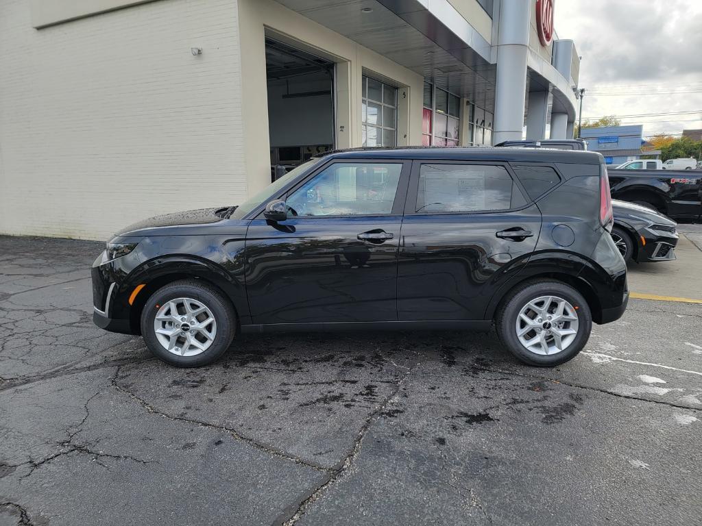 new 2025 Kia Soul car, priced at $22,550