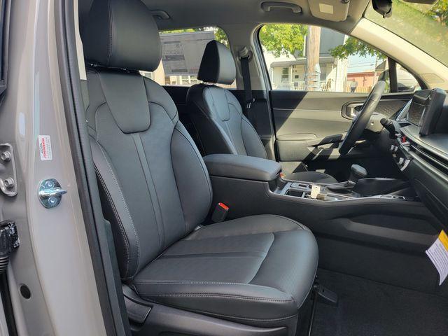 new 2026 Kia Sorento car, priced at $36,470