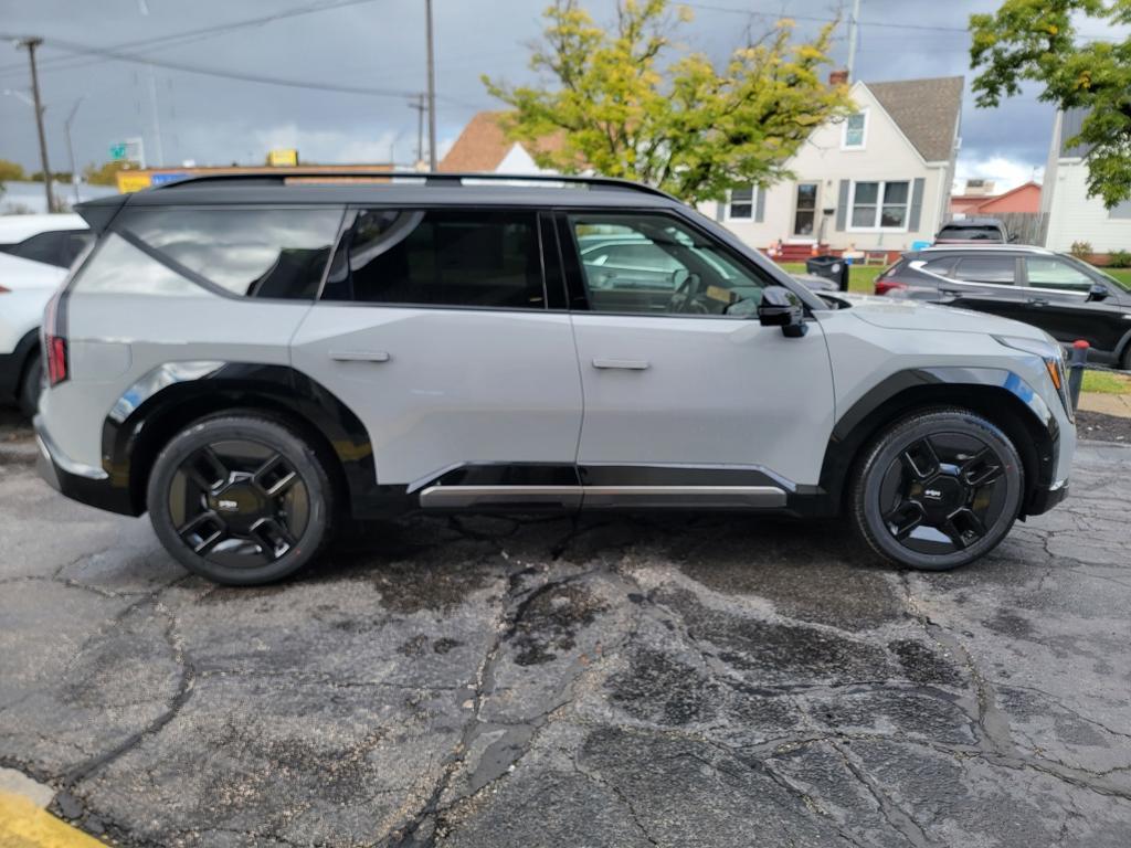 new 2026 Kia EV9 car, priced at $64,828