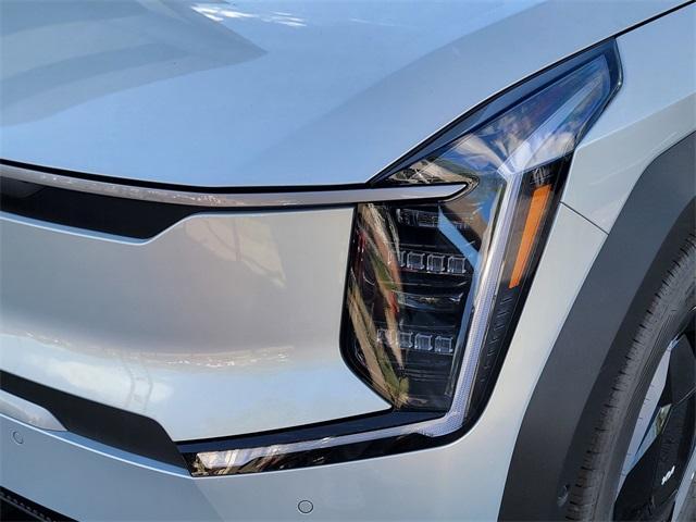 new 2026 Kia EV9 car, priced at $55,989
