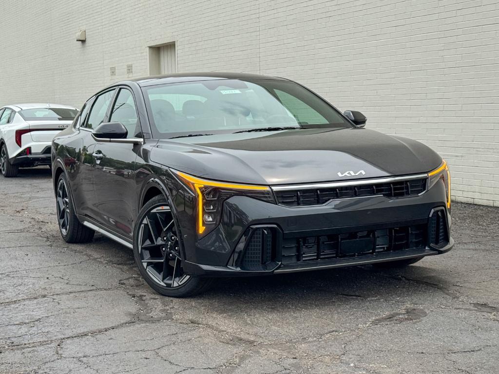 new 2025 Kia K4 car, priced at $27,660