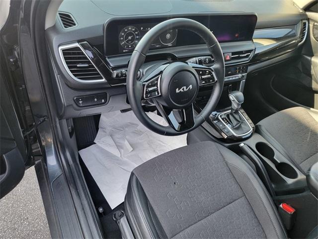 used 2024 Kia Seltos car, priced at $23,787