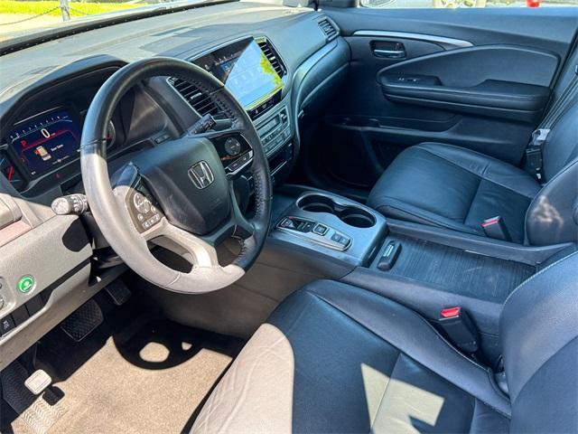 used 2022 Honda Pilot car, priced at $29,327