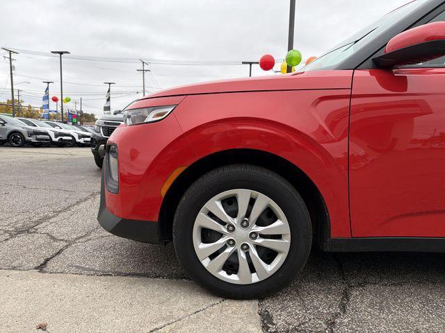 used 2022 Kia Soul car, priced at $17,639
