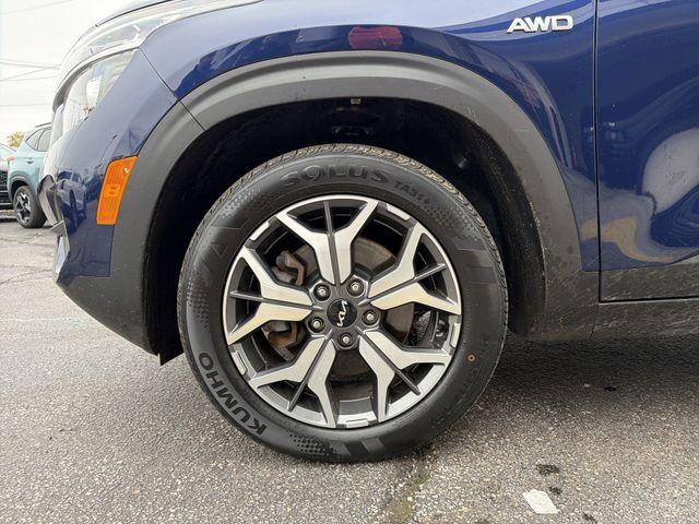 used 2022 Kia Seltos car, priced at $21,212