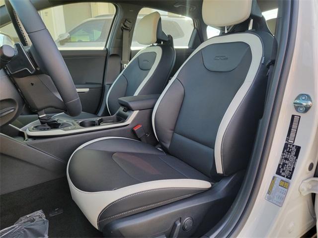 new 2025 Kia K4 car, priced at $26,884