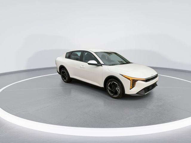 new 2025 Kia K4 car, priced at $24,472