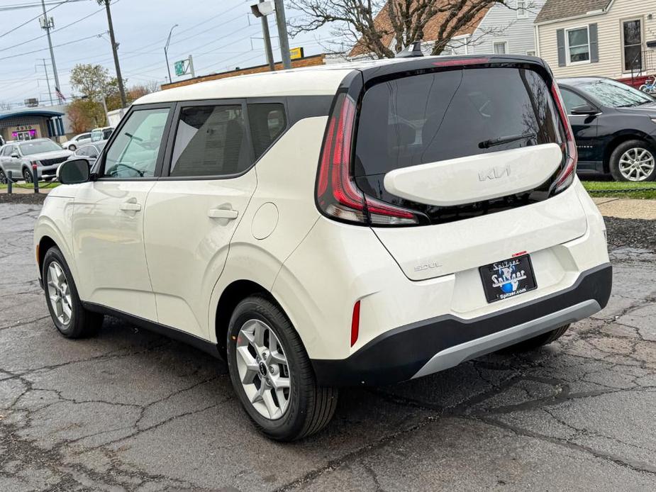 new 2025 Kia Soul car, priced at $21,435