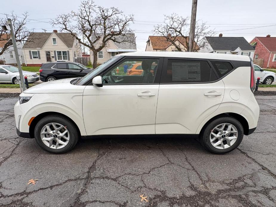 new 2025 Kia Soul car, priced at $21,435