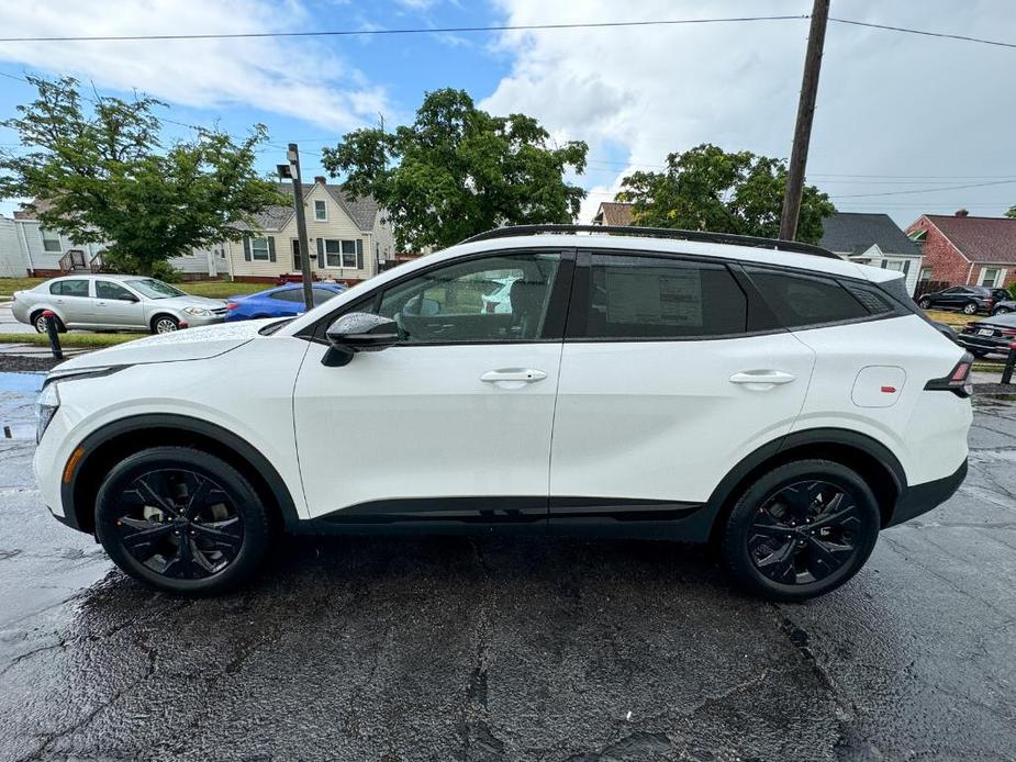 new 2025 Kia Sportage car, priced at $33,670