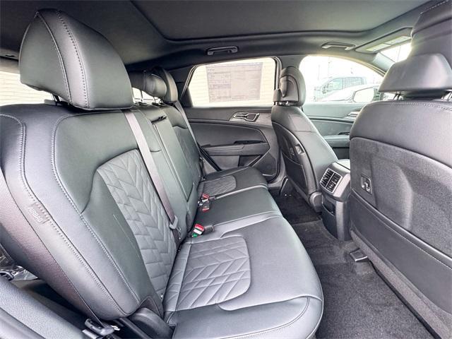 new 2025 Kia Sportage car, priced at $36,979