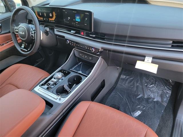 new 2026 Kia Carnival Hybrid car, priced at $43,873