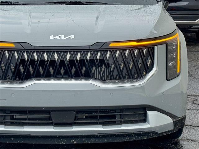 new 2025 Kia Carnival Hybrid car, priced at $45,300