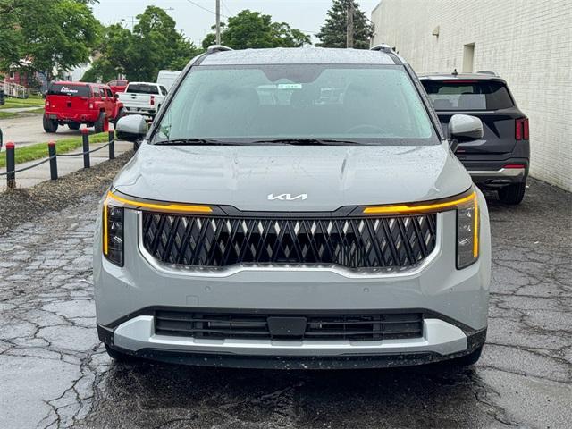 new 2025 Kia Carnival Hybrid car, priced at $45,300