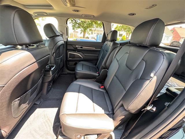 new 2025 Kia Telluride car, priced at $43,530
