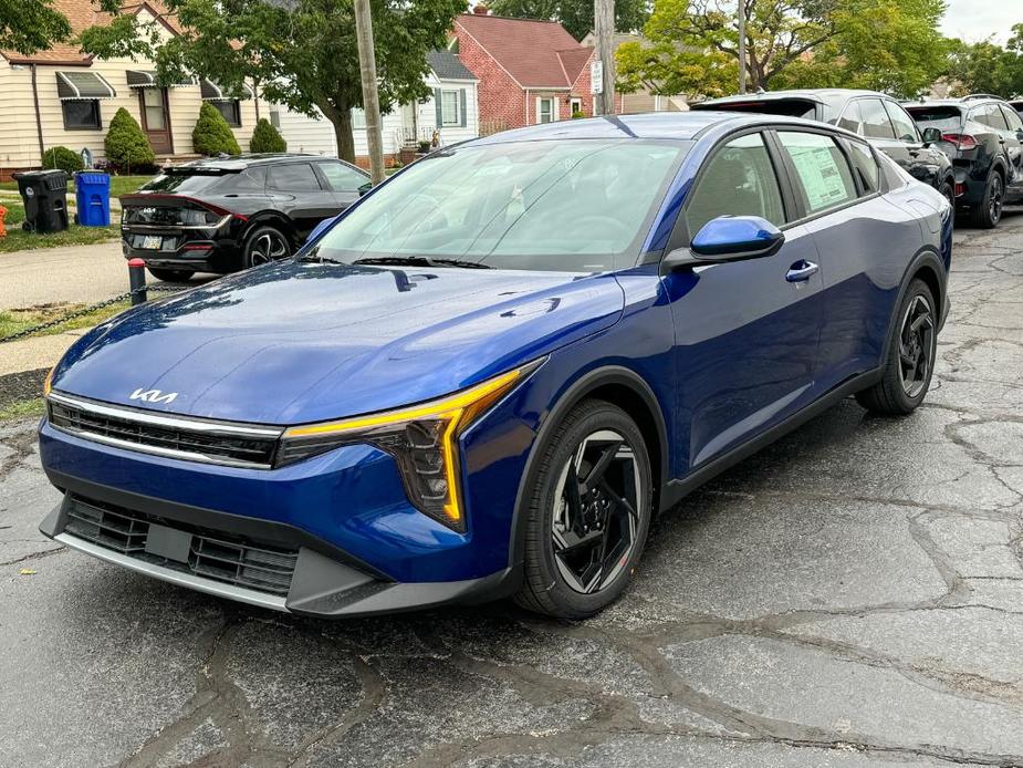 new 2025 Kia K4 car, priced at $25,145