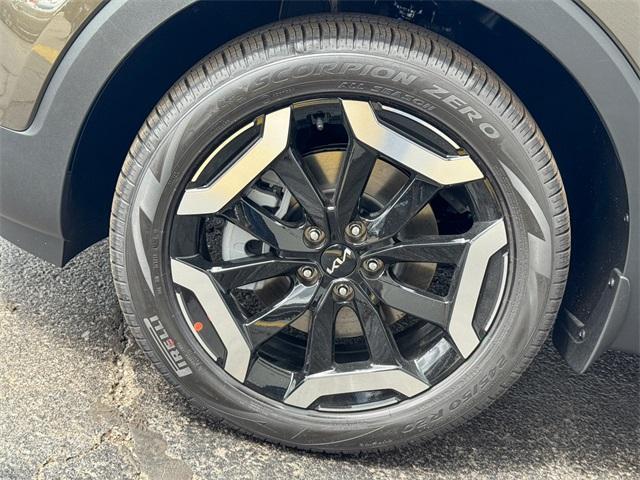 new 2025 Kia Telluride car, priced at $43,005