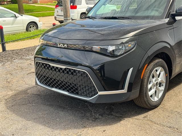 new 2025 Kia Soul car, priced at $22,605