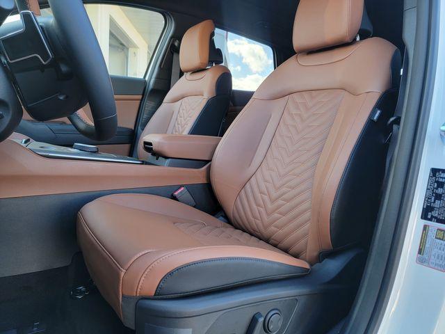 new 2026 Kia Sportage Hybrid car, priced at $36,140