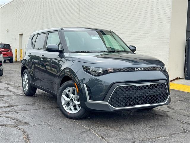 new 2025 Kia Soul car, priced at $24,395