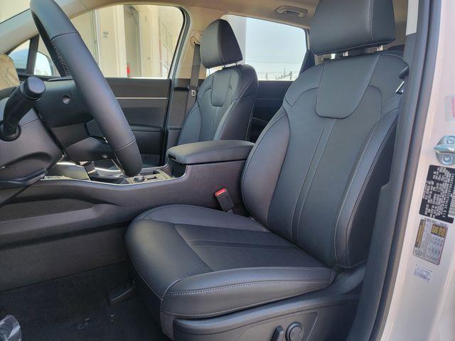 new 2026 Kia Sorento car, priced at $37,712