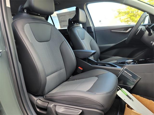new 2025 Kia Niro EV car, priced at $33,507